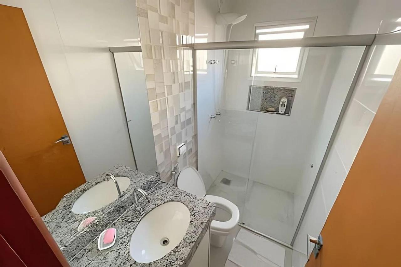 103 - Apartamento Completo Para Ate 5 Hospedes Patos de Minas Eksteriør billede